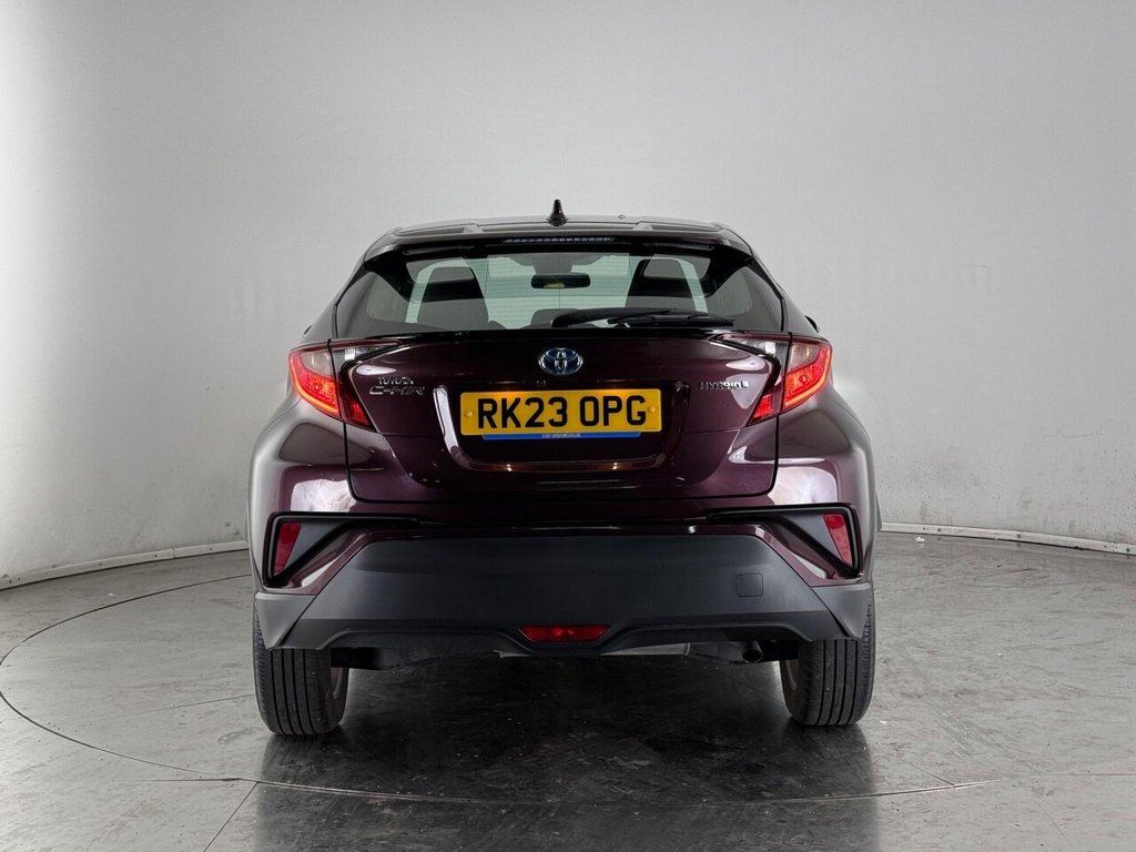 Used Toyota C-HR 2023 for sale - 76185292: Photo 9