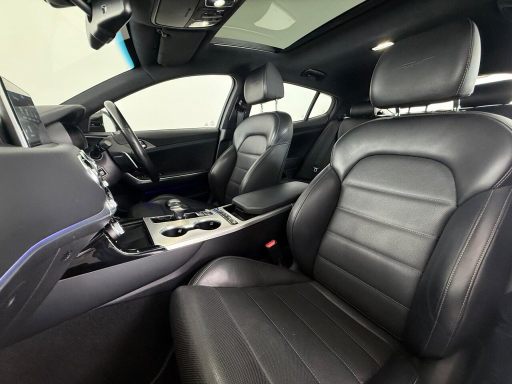 Used Kia Stinger 2019 for sale - 75777778: Photo 17
