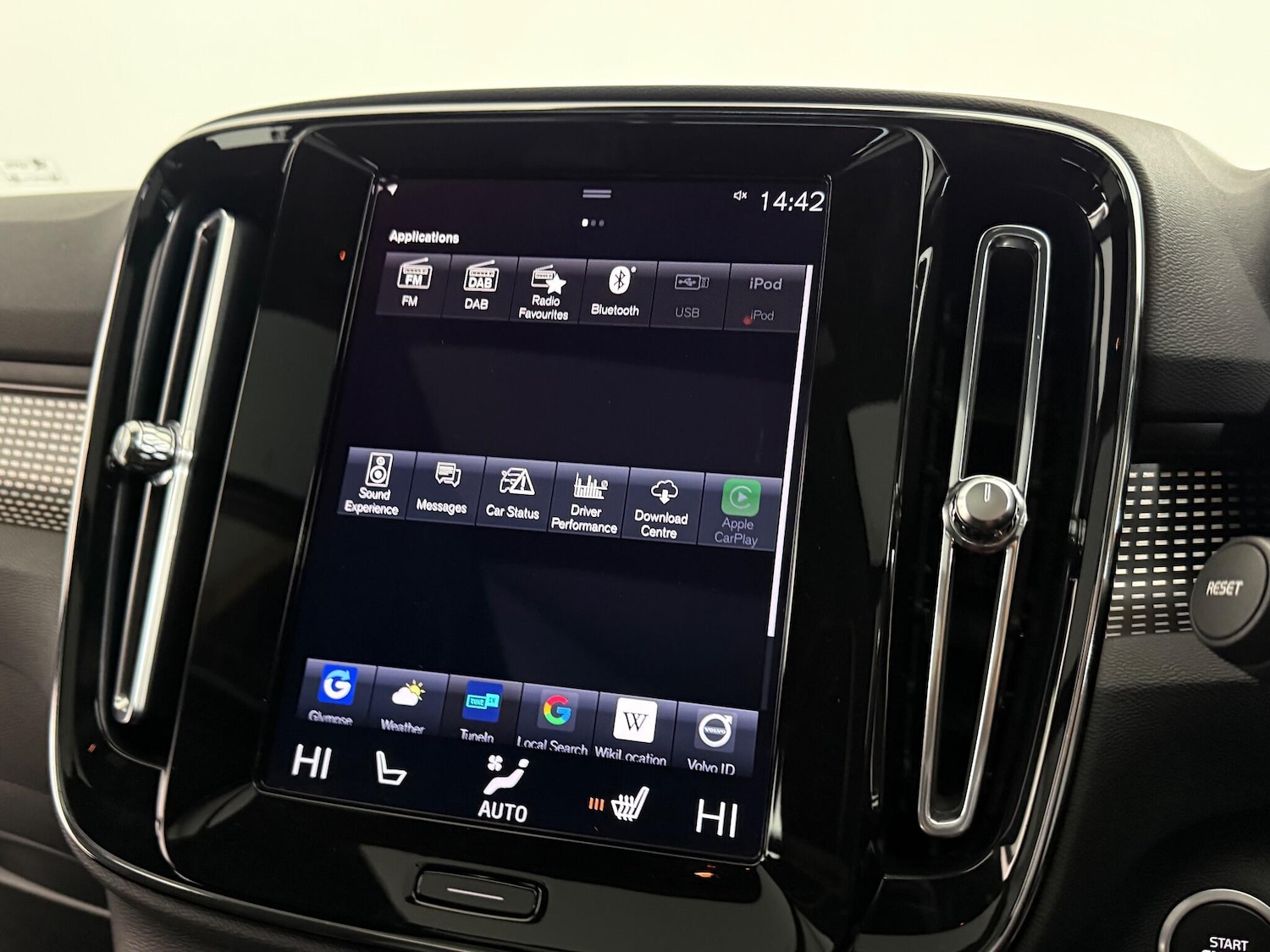 Used Volvo XC40 2021 for sale - 77246482: Photo 28