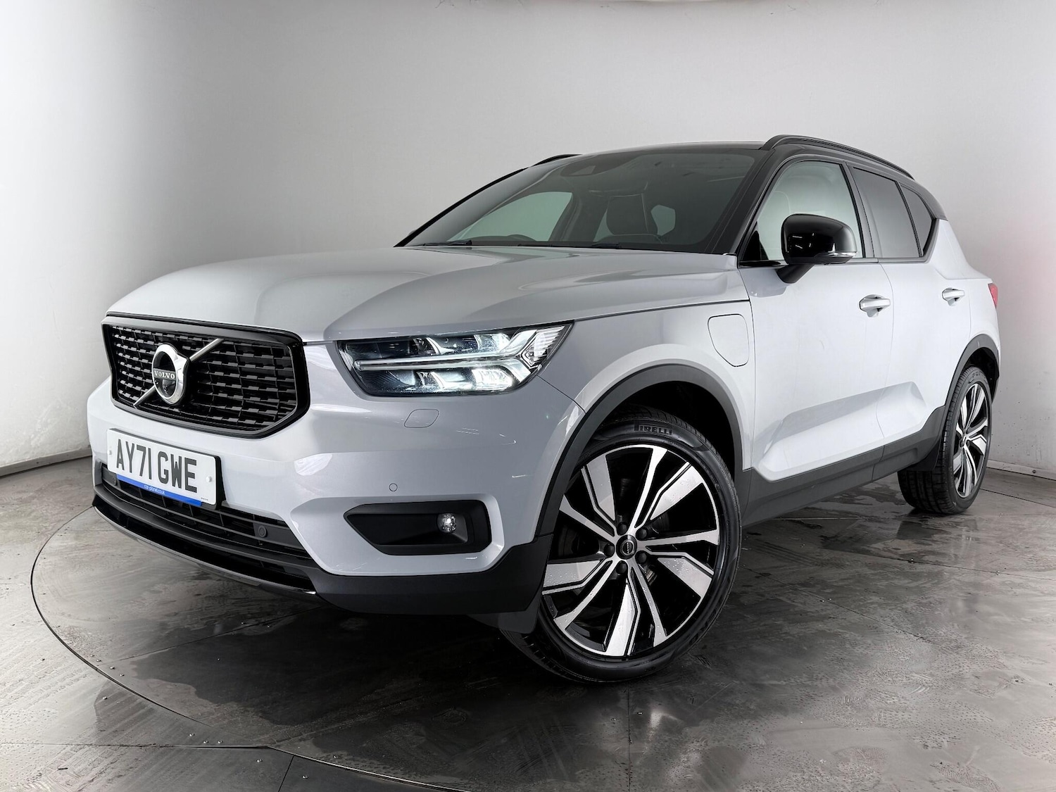 Used Volvo XC40 2021 for sale - 77246482: Photo 37
