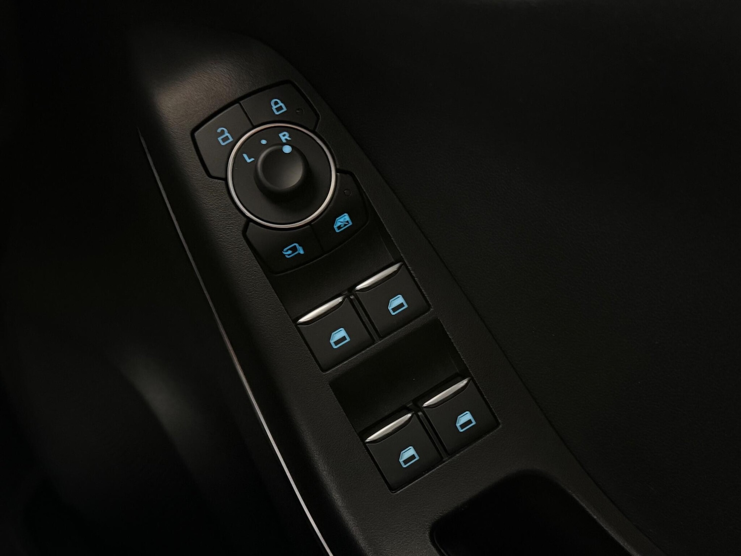 Used Ford Puma 2023 for sale - 77217439: Photo 33