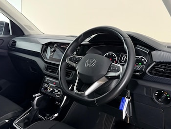 Used Volkswagen T-Cross 2022 for sale - 79034636: Photo