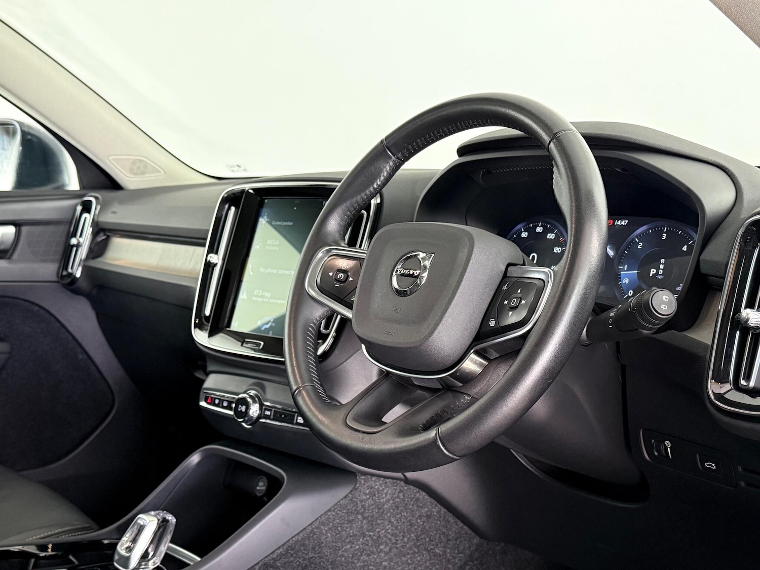 Used Volvo XC40 2020 for sale - 77222652: Photo 10