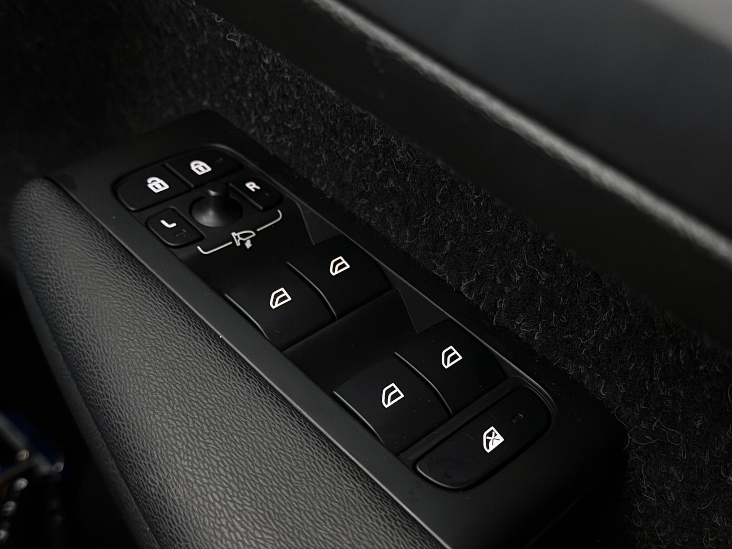 Used Volvo XC40 2020 for sale - 77222652: Photo 27