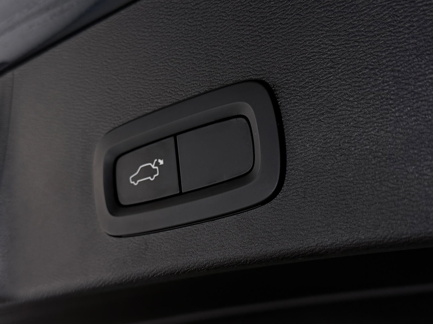 Used Volvo XC40 2020 for sale - 77222652: Photo 8