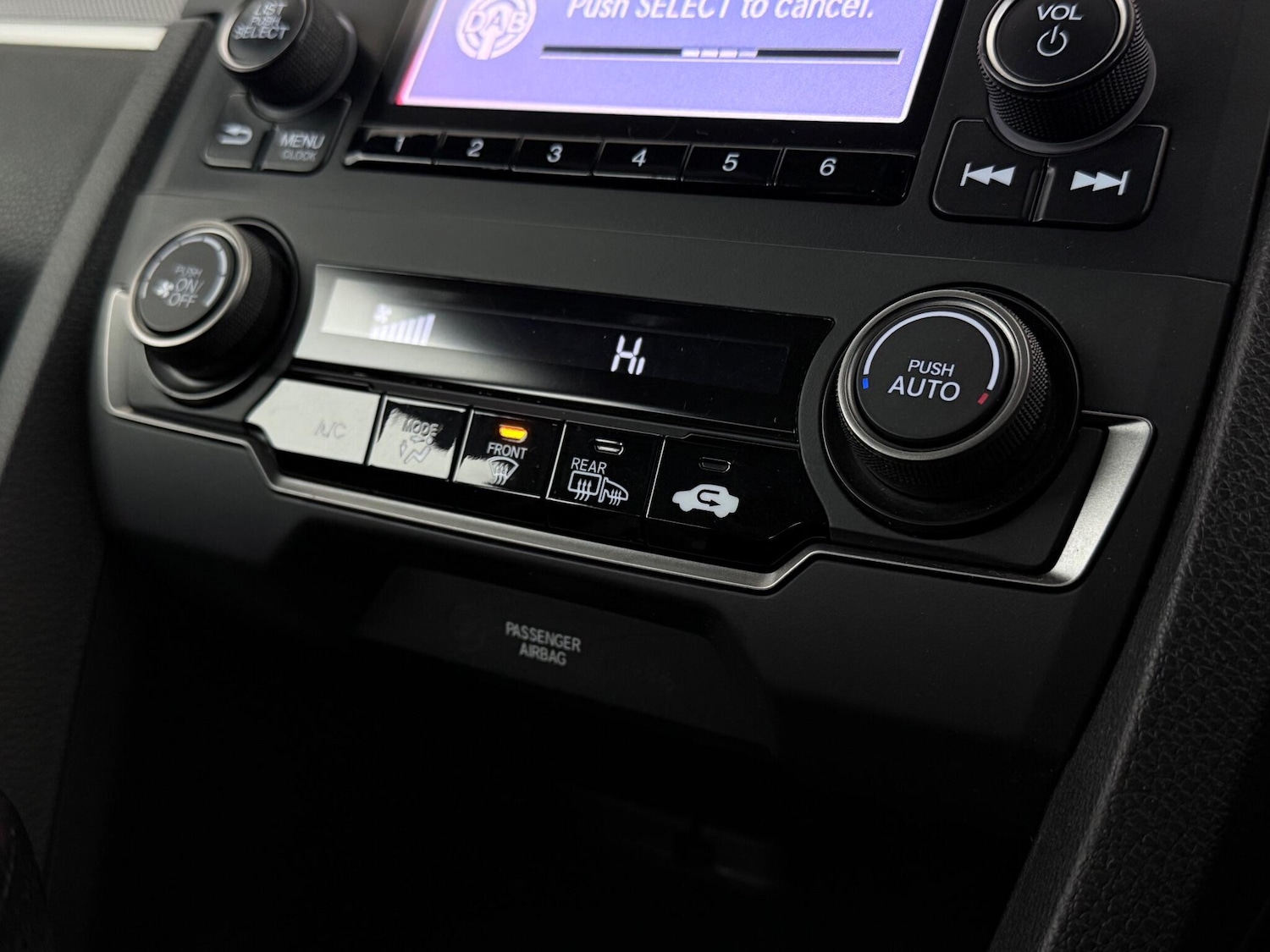 Used Honda Civic 2020 for sale - 77222795: Photo 28