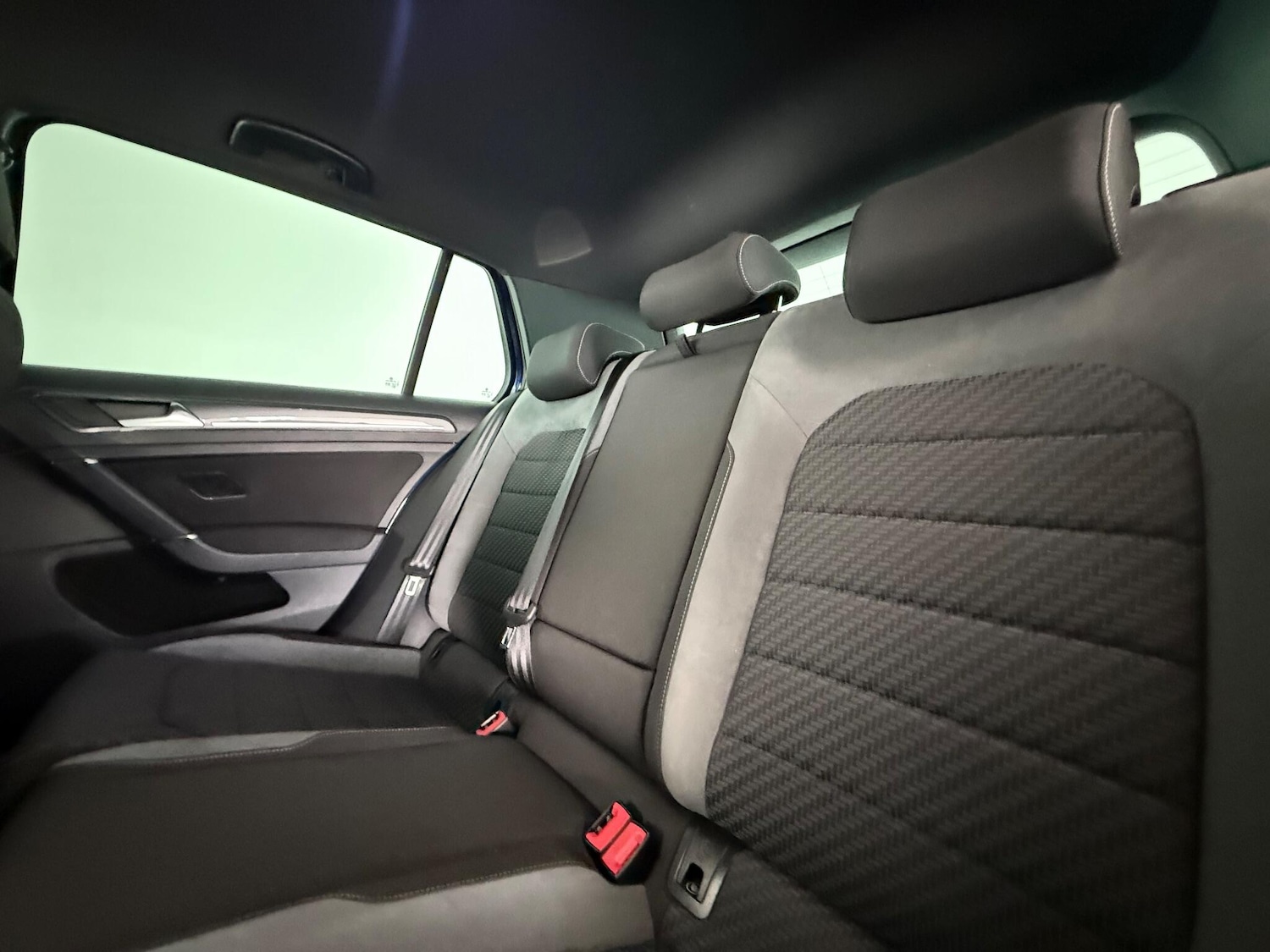 Used Volkswagen Golf 2019 for sale - 77246475: Photo 10