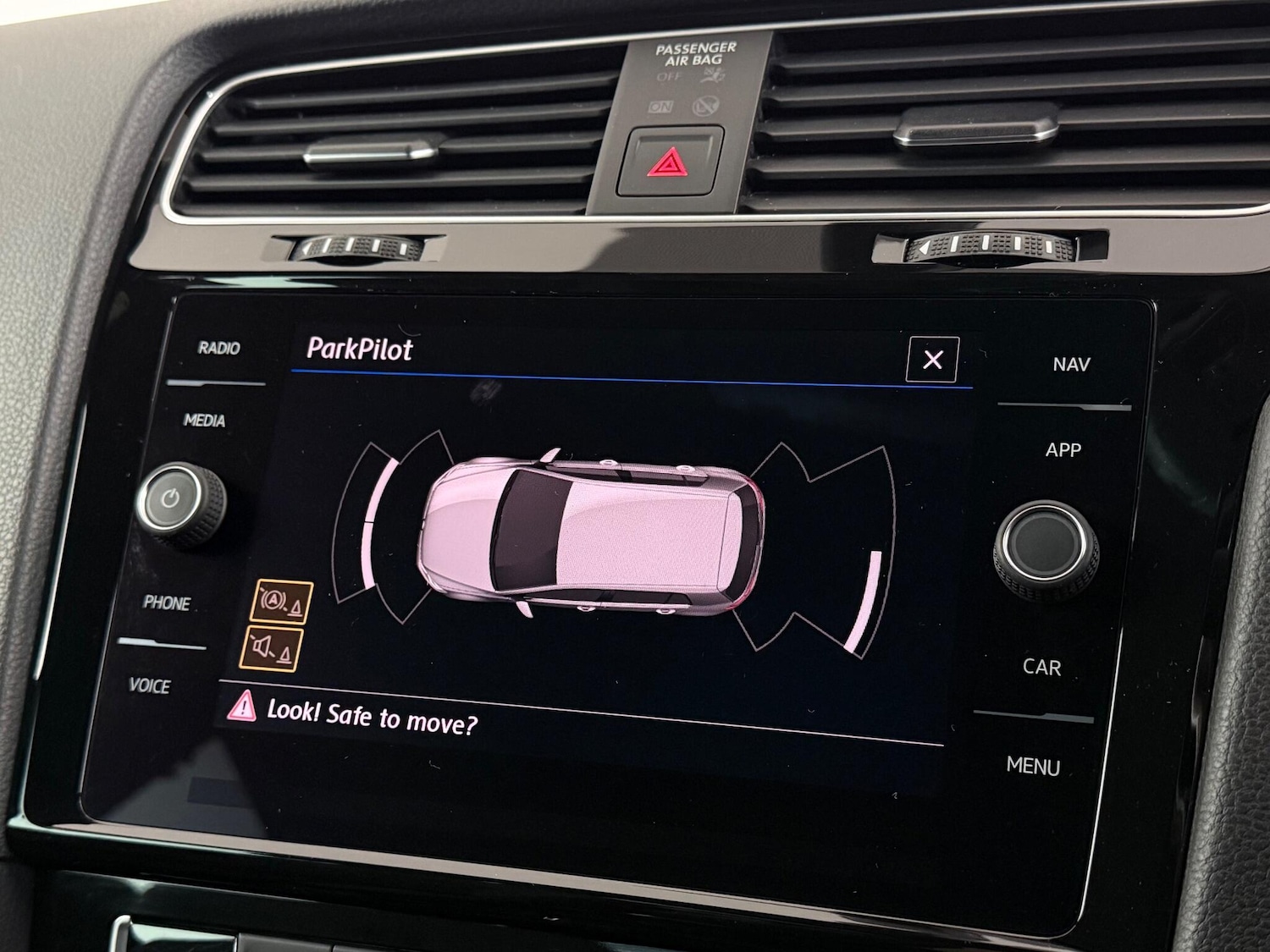 Used Volkswagen Golf 2019 for sale - 77246475: Photo 22