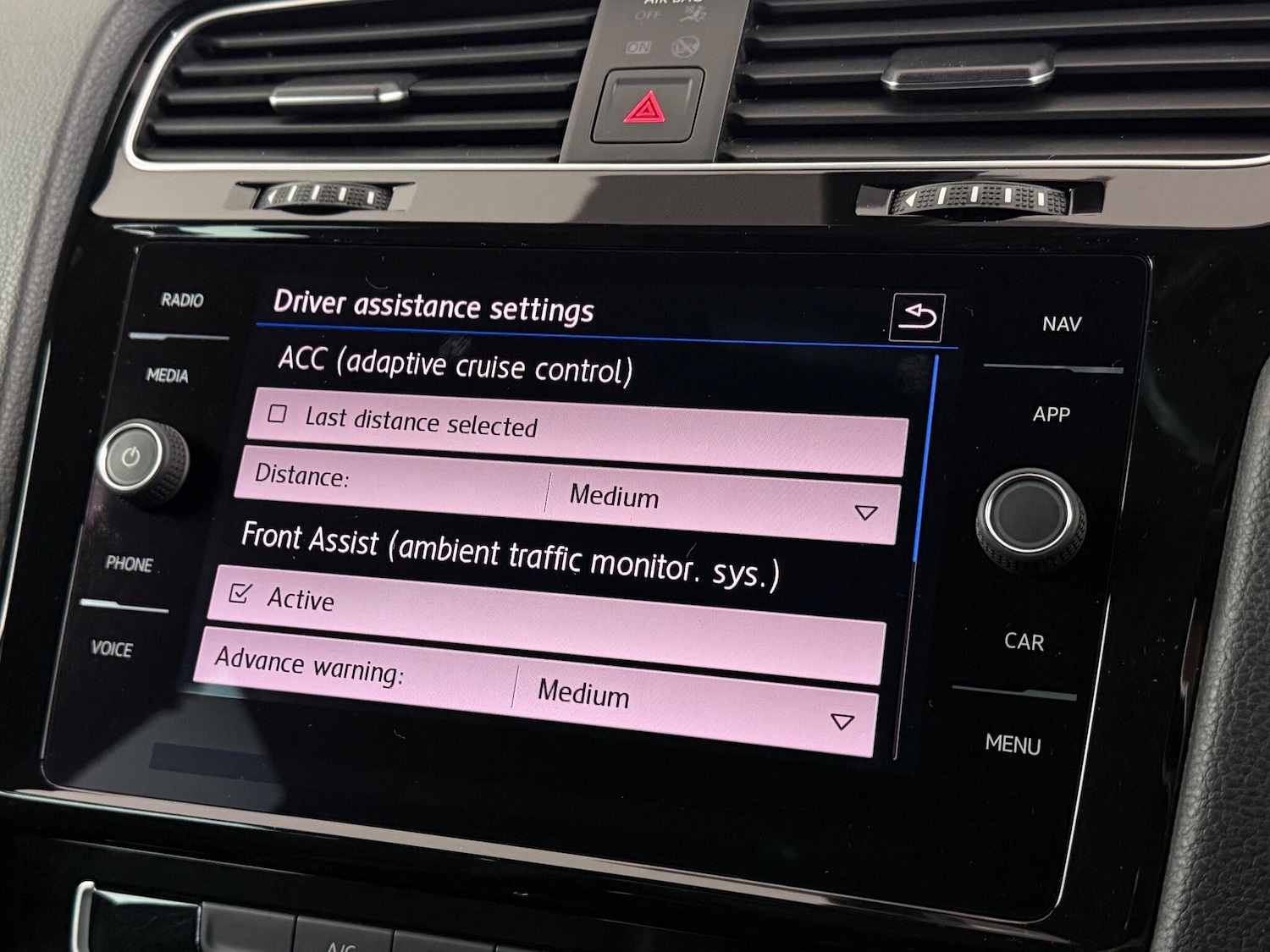 Used Volkswagen Golf 2019 for sale - 77246475: Photo 24