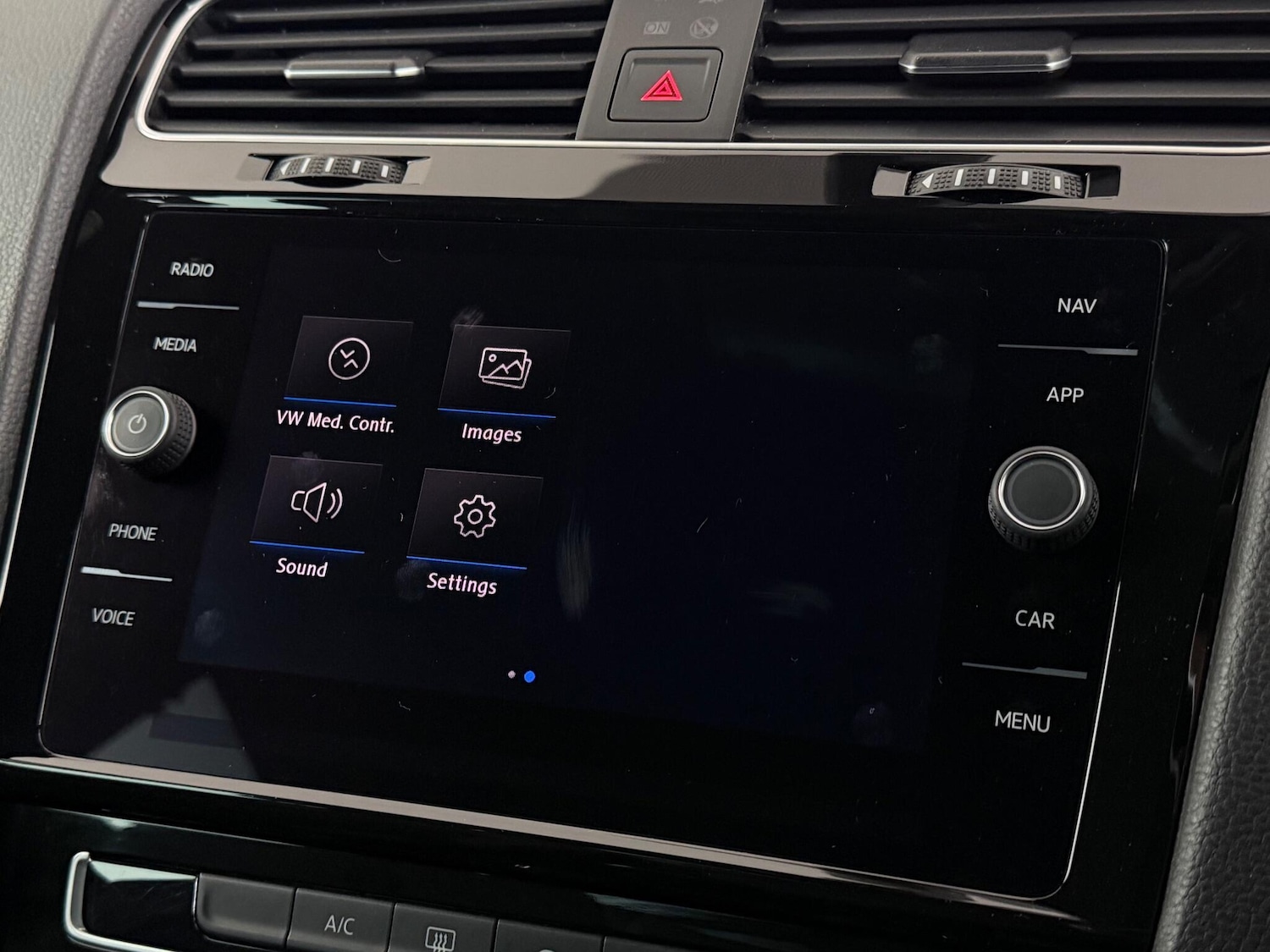 Used Volkswagen Golf 2019 for sale - 77246475: Photo 29