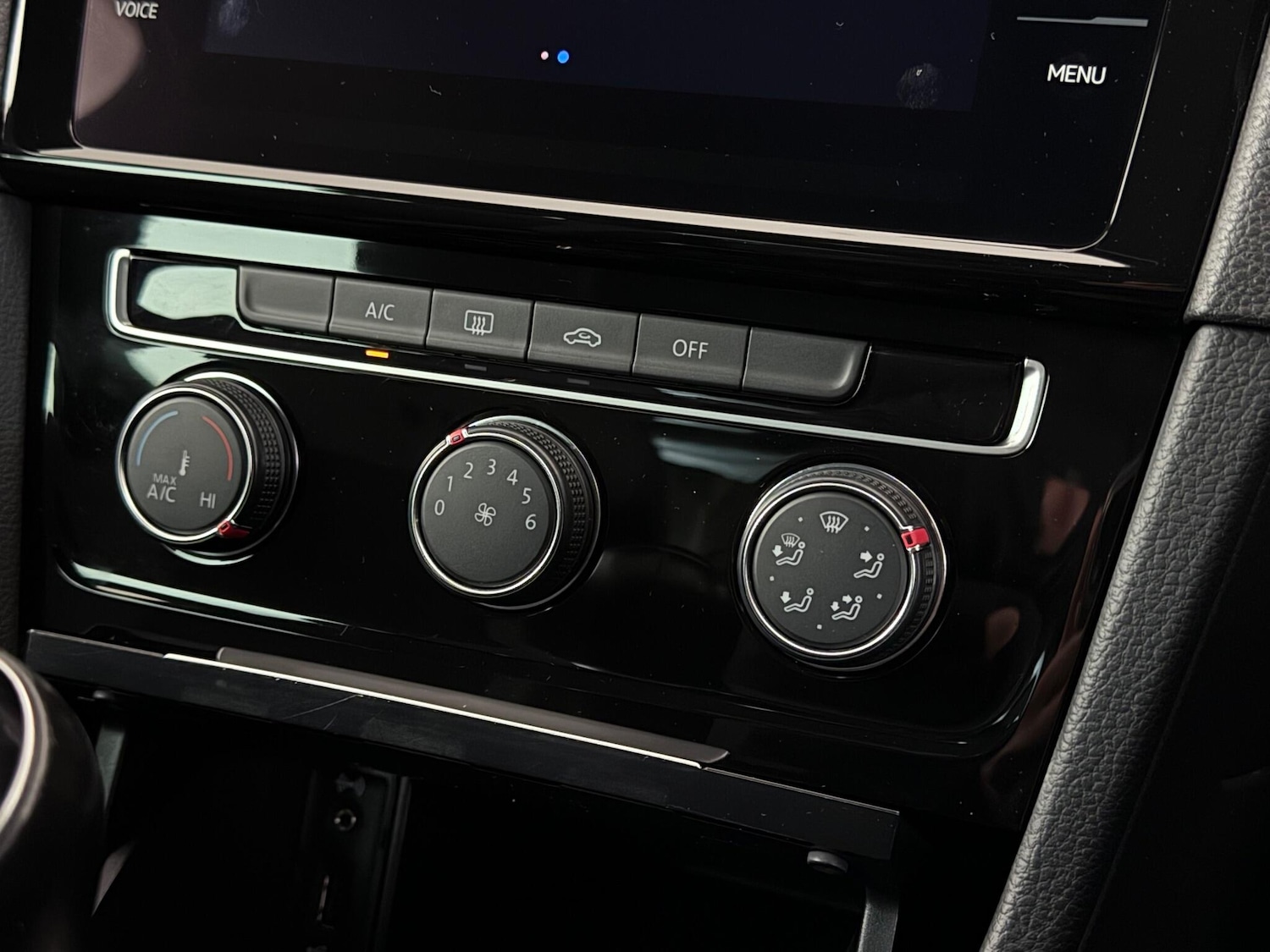 Used Volkswagen Golf 2019 for sale - 77246475: Photo 32