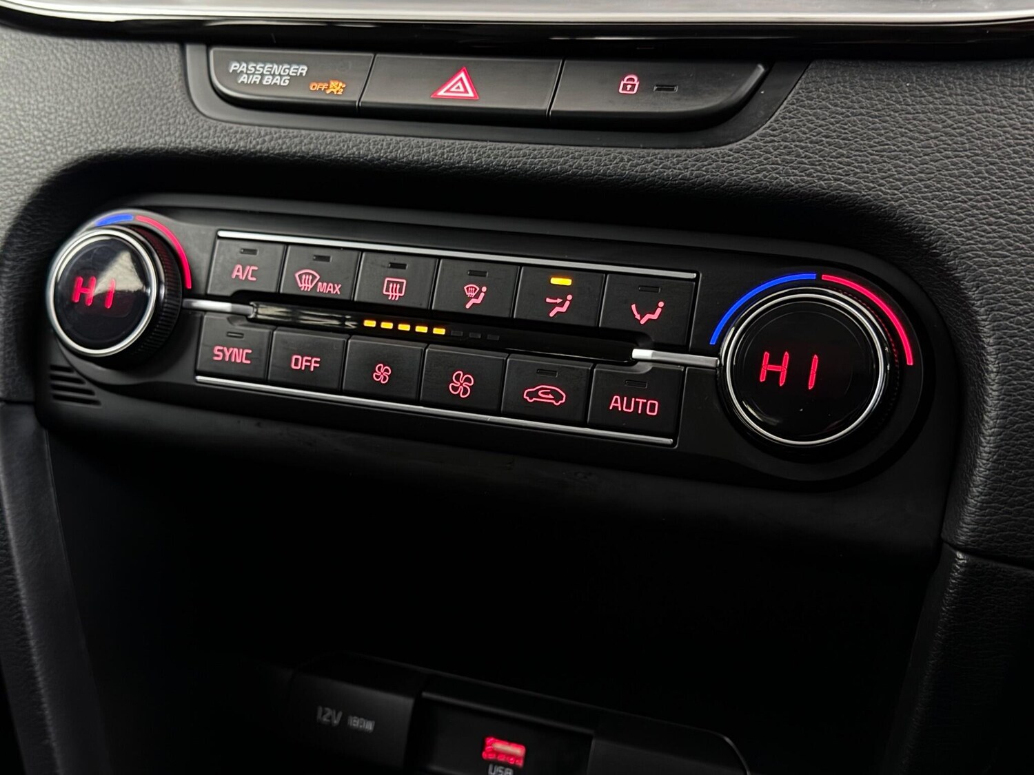 Used Kia Ceed 2022 for sale - 77490546: Photo 31