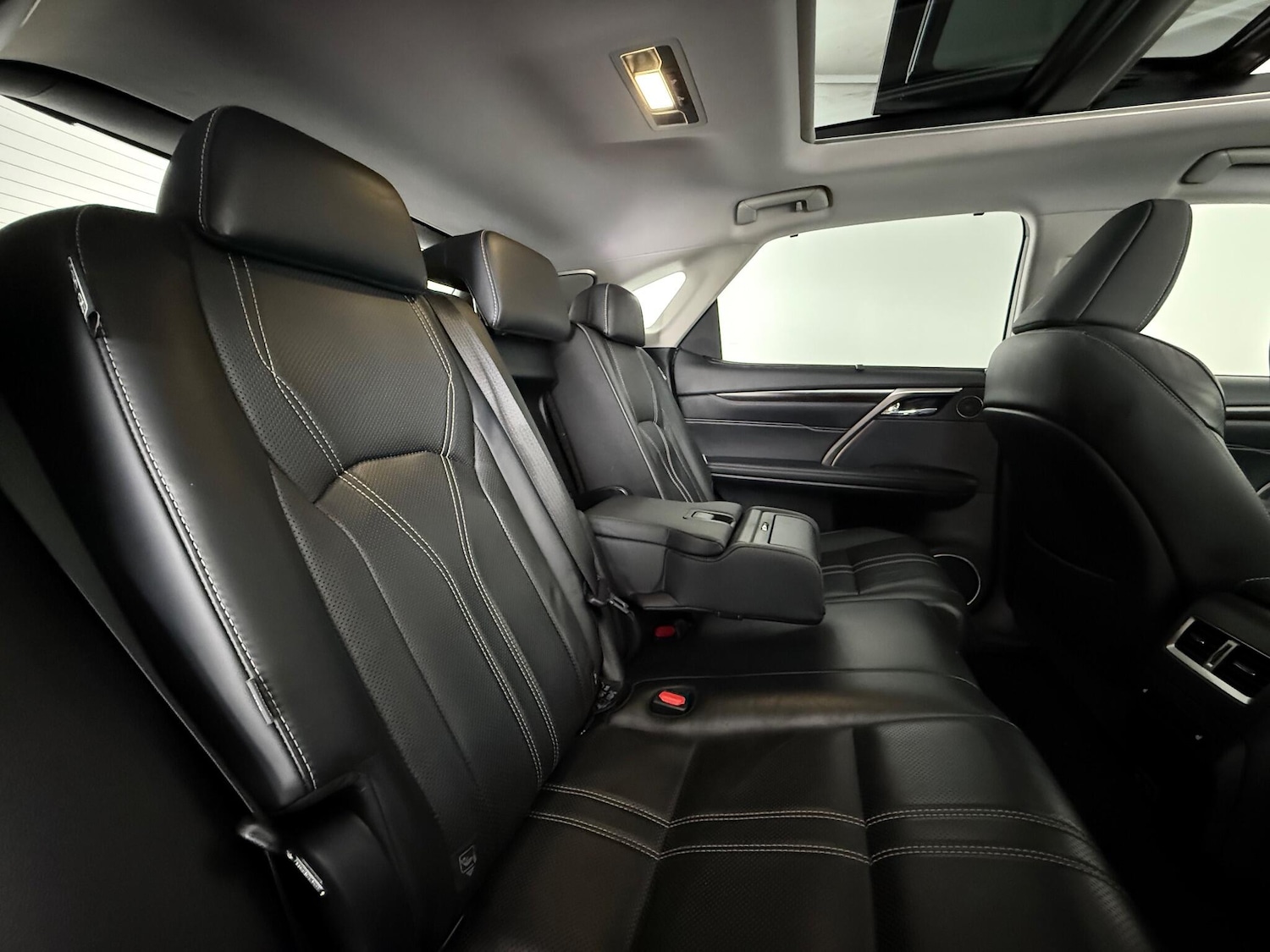 Used Lexus RX 2021 for sale - 76584817: Photo 17