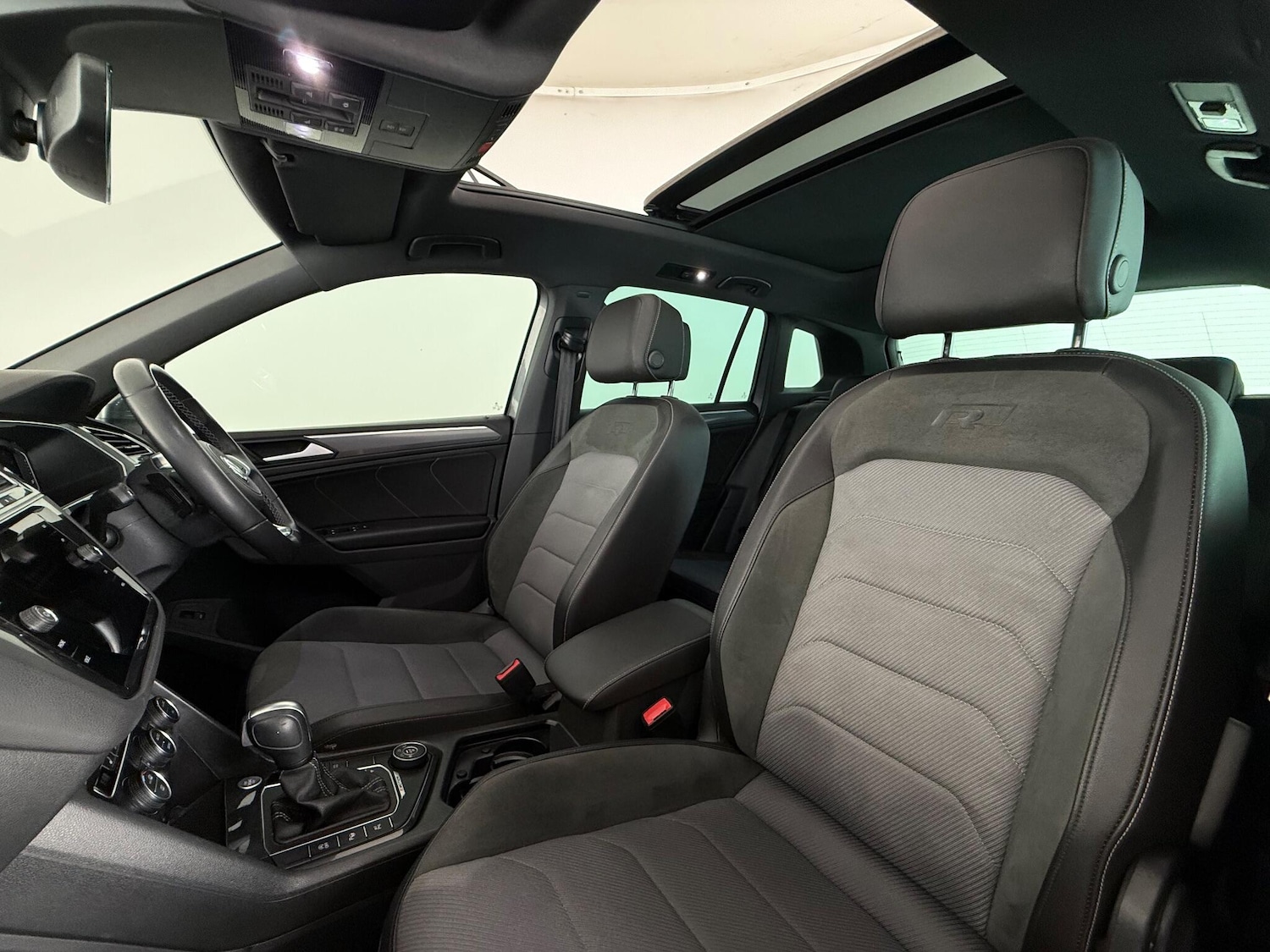 Used Volkswagen Tiguan 2020 for sale - 77081568: Photo 16