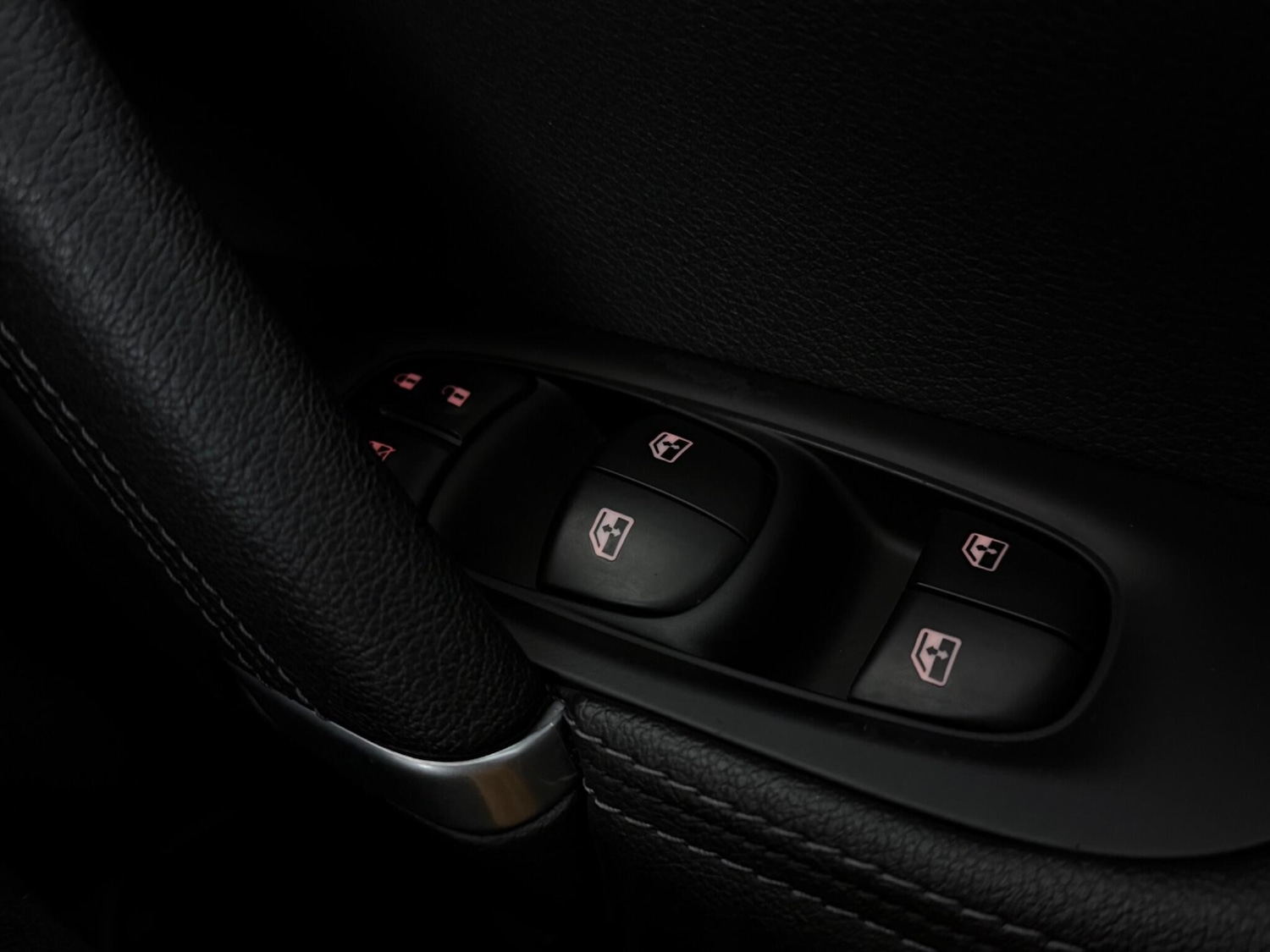 Used Nissan Qashqai 2018 for sale - 78048335: Photo 20