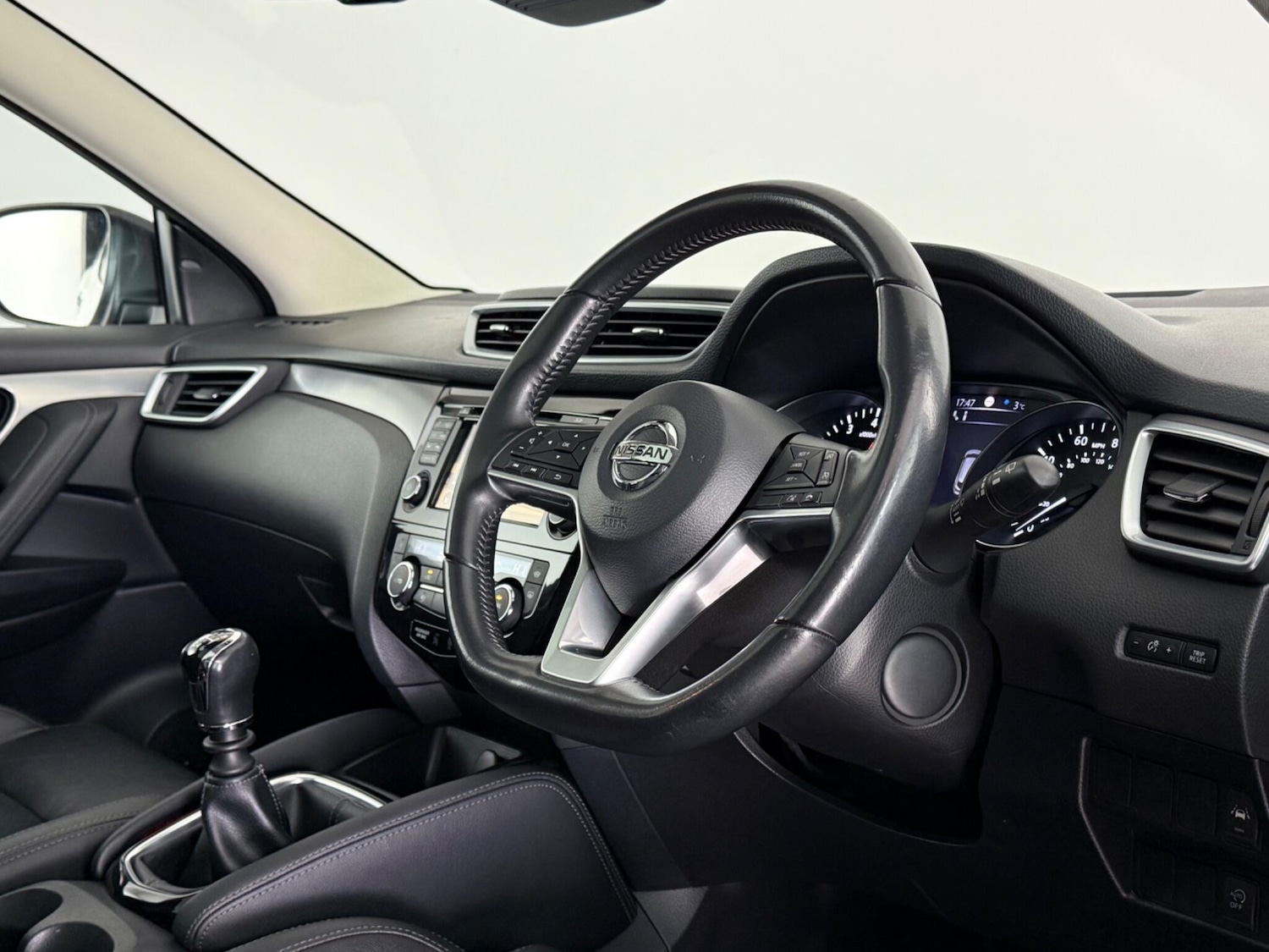 Used Nissan Qashqai 2018 for sale - 78048335: Photo 8