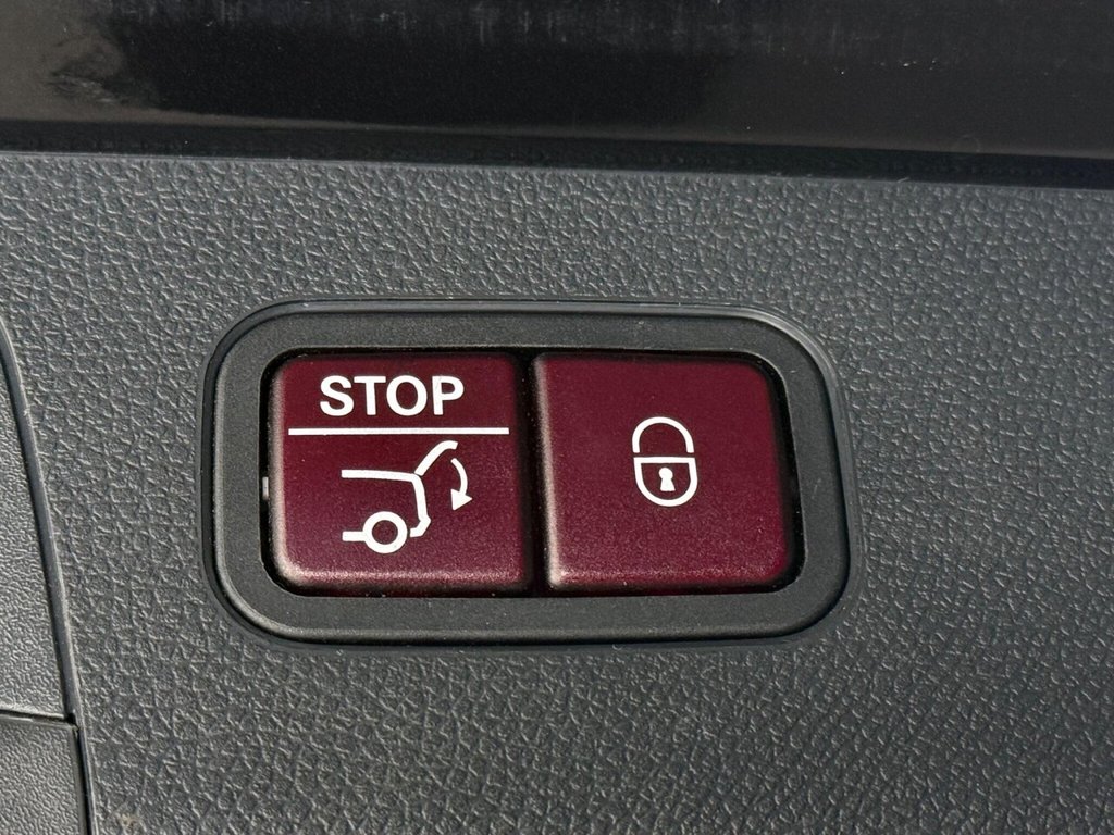 Used Mercedes-Benz GLC 2016 for sale - 76396233: Photo 14