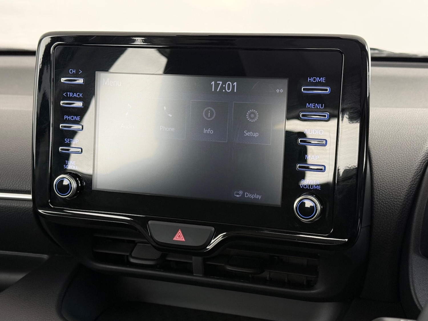 Used Toyota Yaris 2022 for sale - 77260512: Photo 27