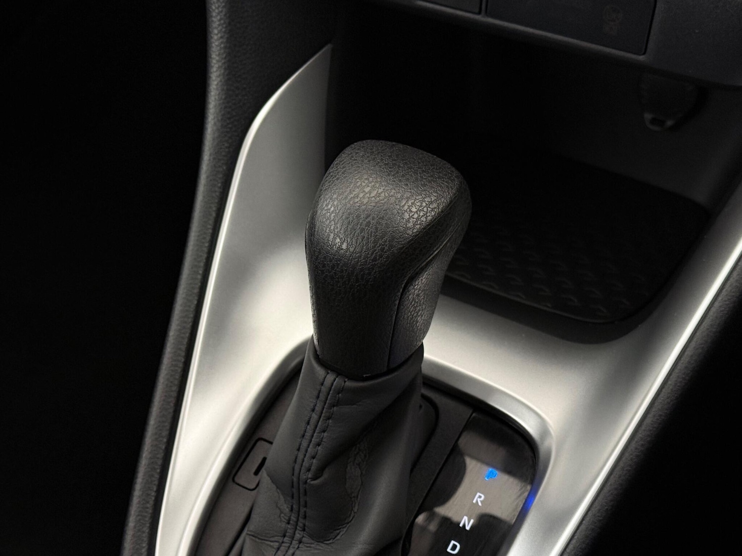 Used Toyota Yaris 2022 for sale - 77260512: Photo 30