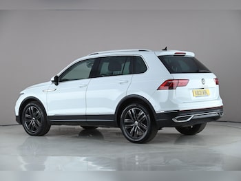 Used Volkswagen Tiguan 2021 for sale - 77909884: Photo