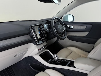 Used Volvo XC40 2020 for sale - 79489987: Photo