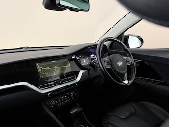 Used Kia Niro 2020 for sale - 78966322: Photo