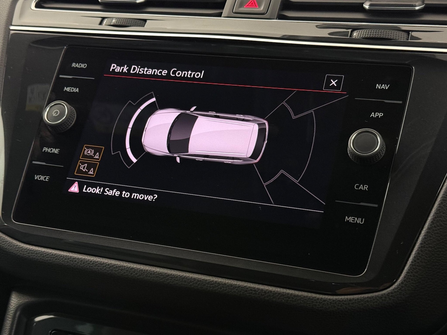 Used Volkswagen Tiguan 2021 for sale - 77222333: Photo 30