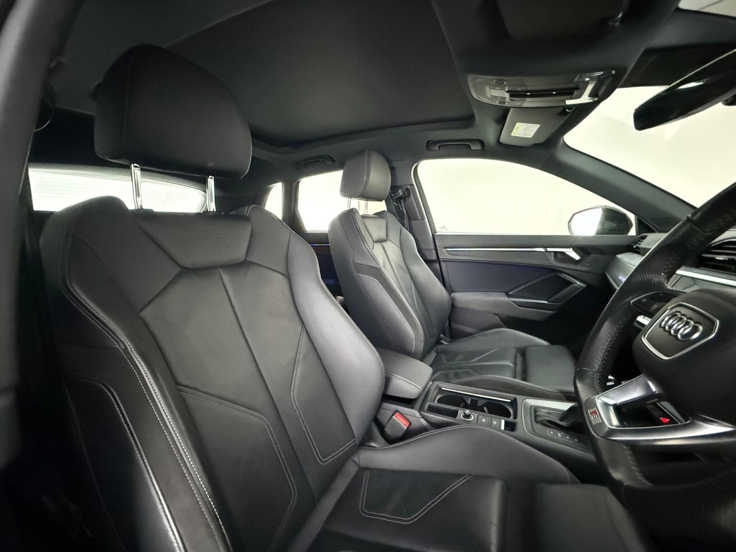 Used Audi Q3 2020 for sale - 78157934: Photo 10