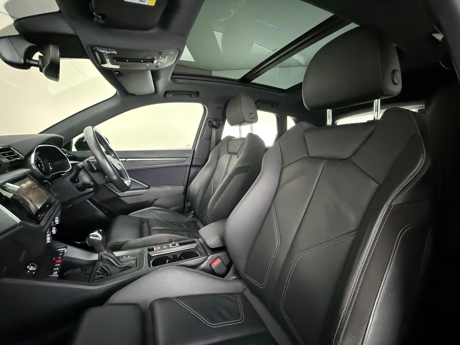 Used Audi Q3 2020 for sale - 78157934: Photo 12