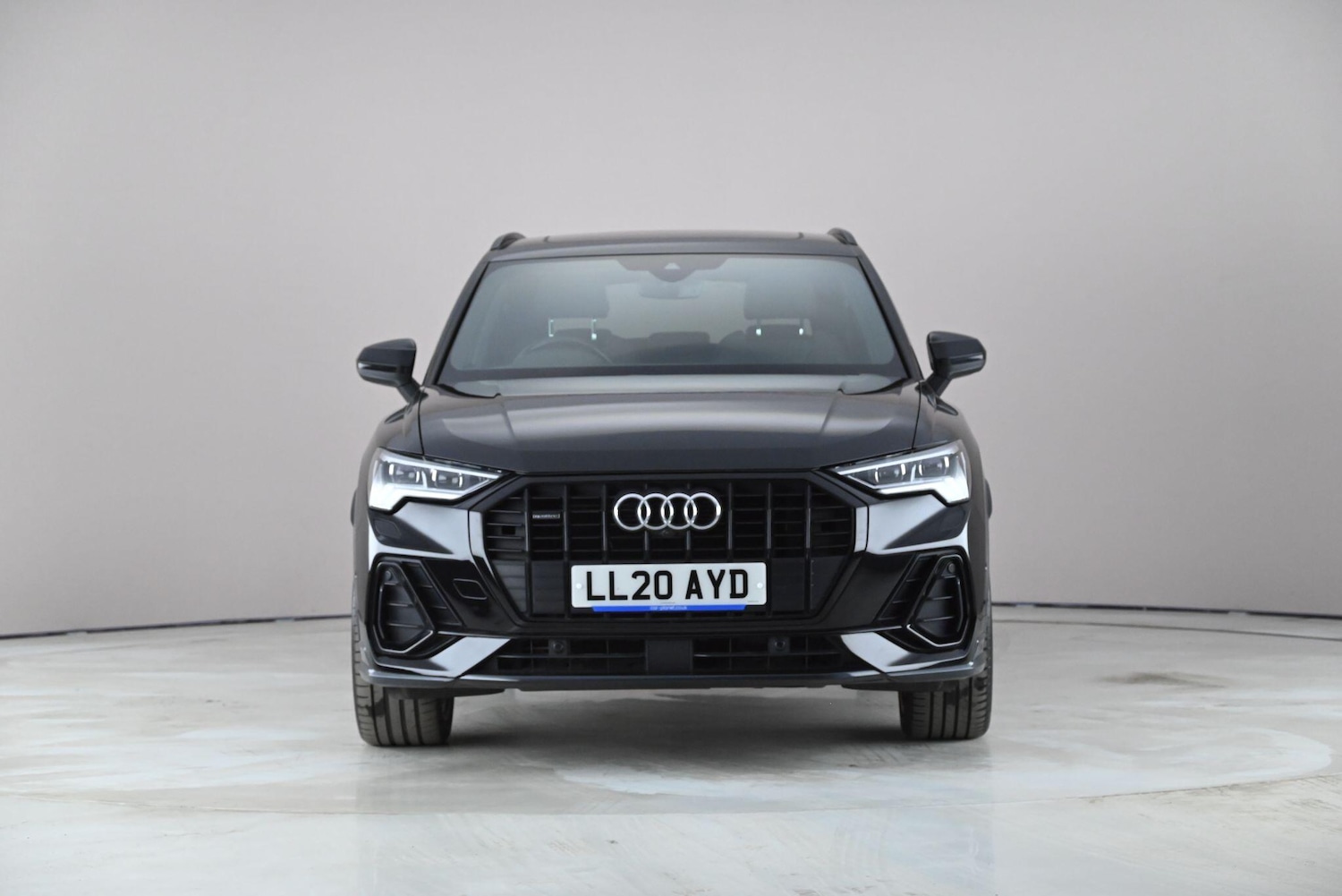 Used Audi Q3 2020 for sale - 78157934: Photo 3