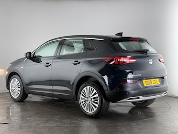 Used Vauxhall Grandland X 2019 for sale - 77268224: Photo