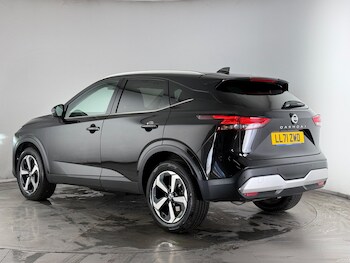 Used Nissan Qashqai 2021 for sale - 77259983: Photo