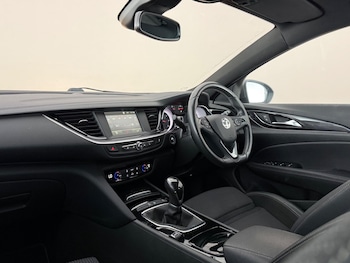 Used Vauxhall Insignia 2019 for sale - 79304424: Photo