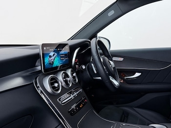 Used Mercedes-Benz GLC 2019 for sale - 78753064: Photo