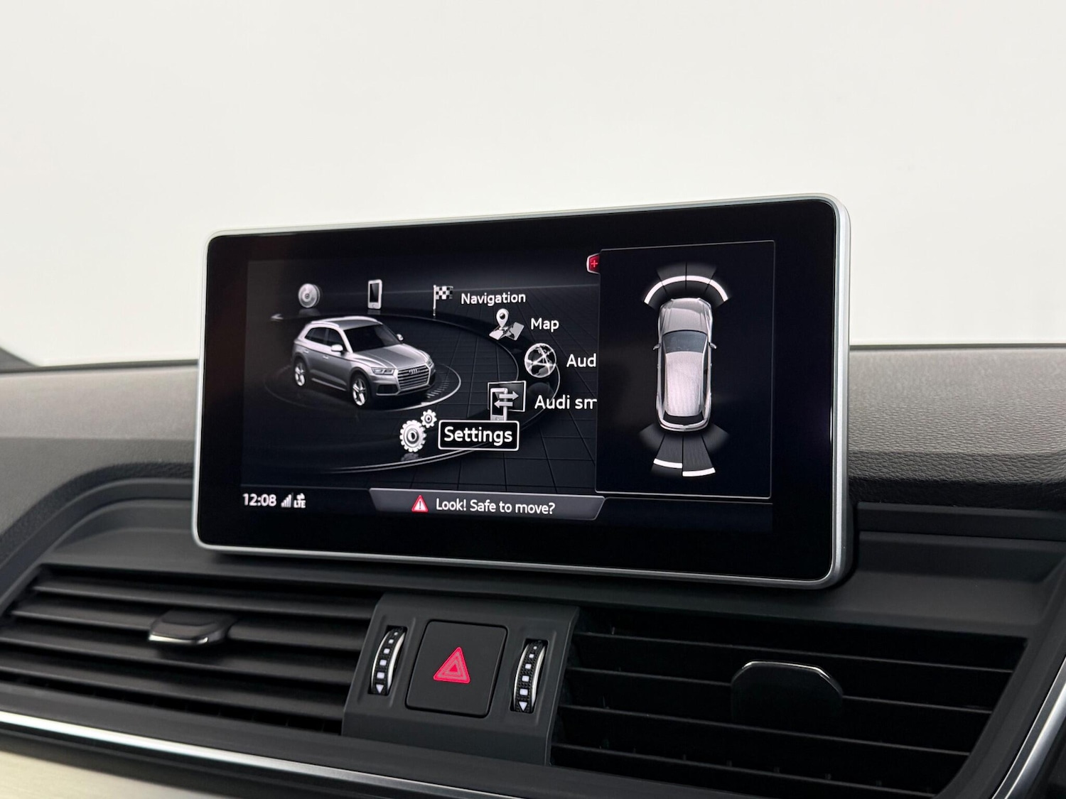 Used Audi Q5 2018 for sale - 76466895: Photo 31