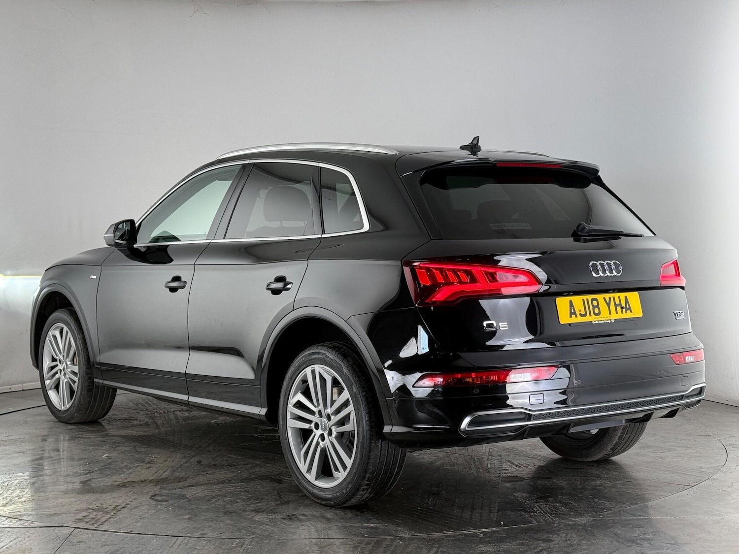 Used Audi Q5 2018 for sale - 76466895: Photo 5