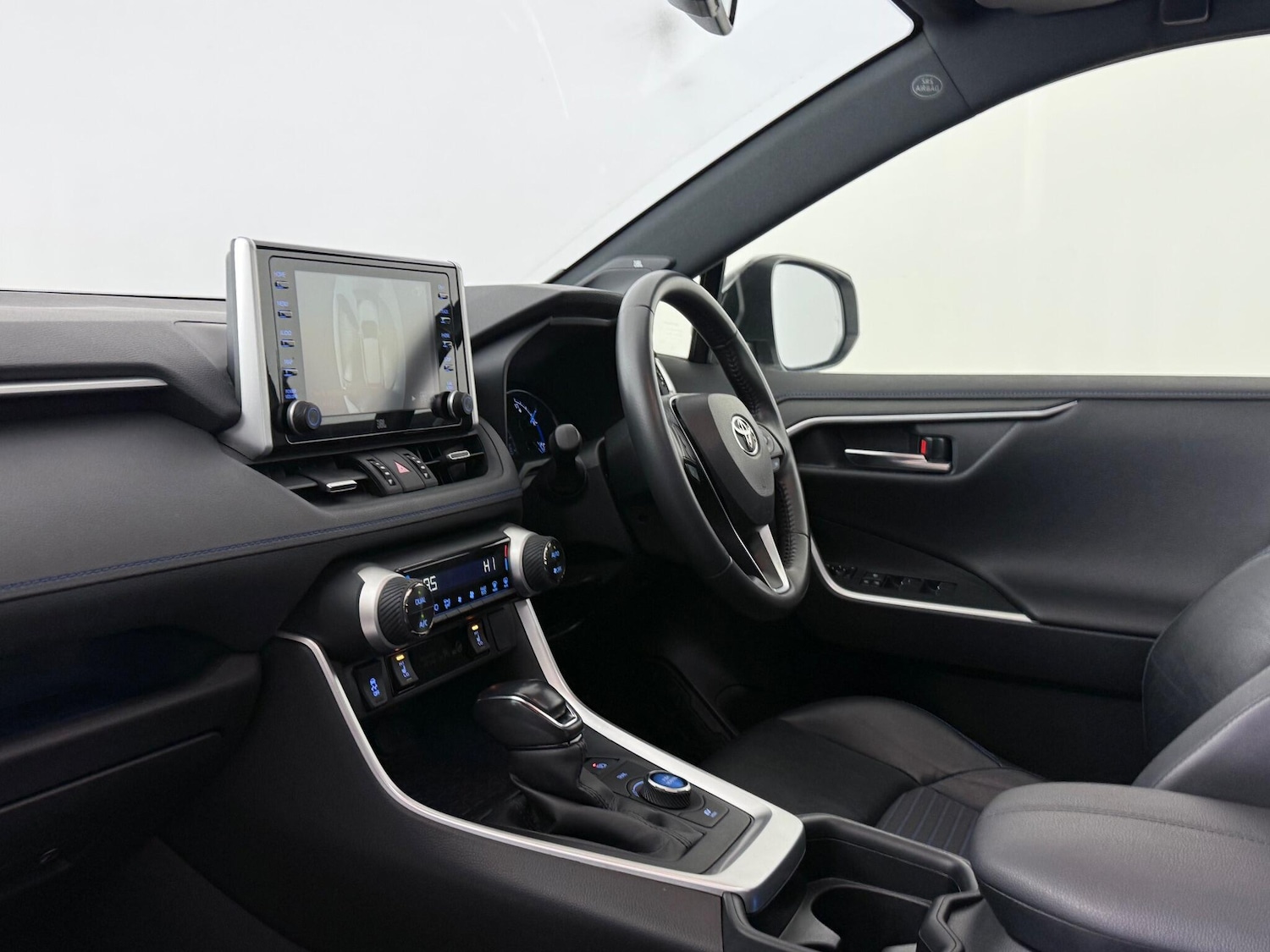 Used Toyota RAV4 2021 for sale - 77260224: Photo 18