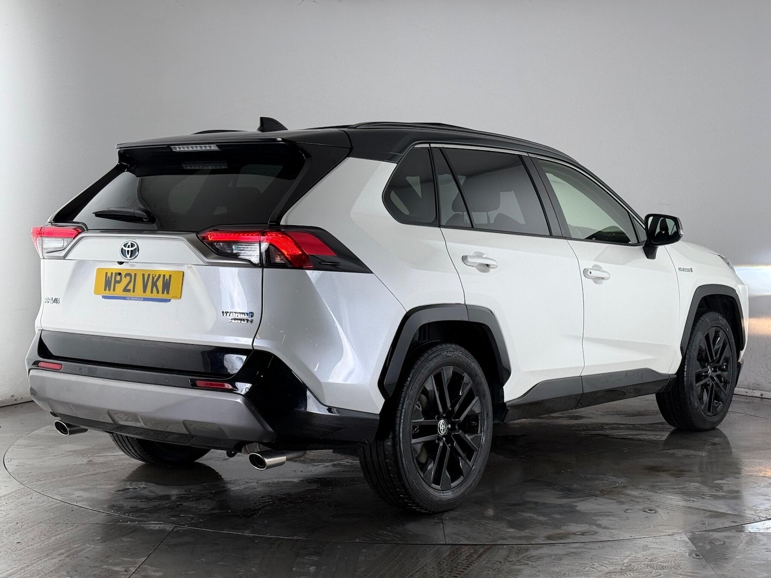 Used Toyota RAV4 2021 for sale - 77260224: Photo 5