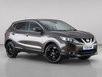 Used Nissan Qashqai 2016 for sale - 79337897: Photo