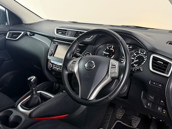 Used Nissan Qashqai 2016 for sale - 79337897: Photo