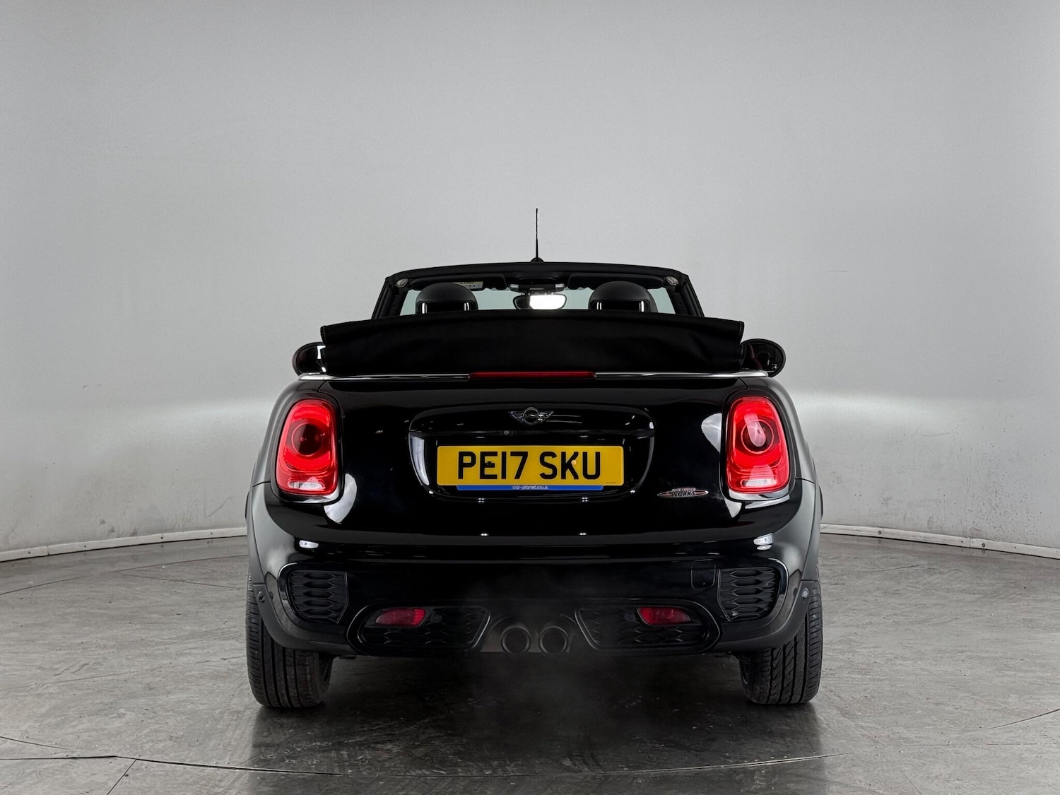 Used MINI Convertible 2017 for sale - 77260398: Photo 5