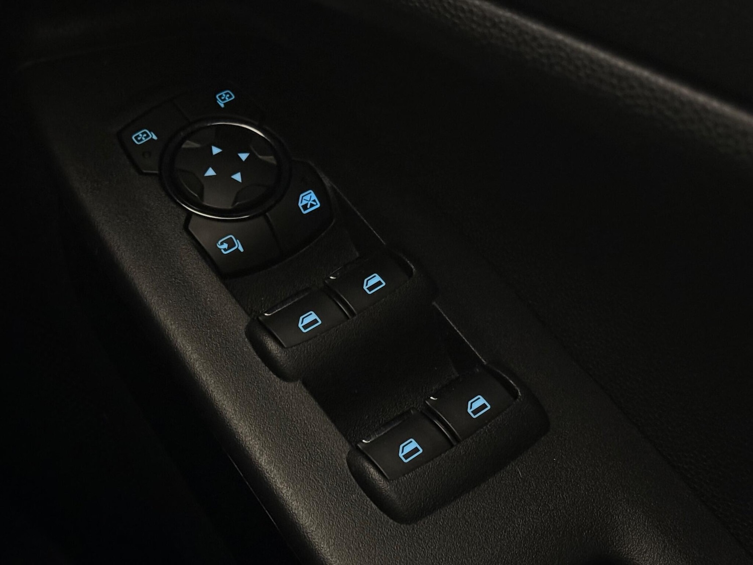 Used Ford Ecosport 2018 for sale - 77246270: Photo 24