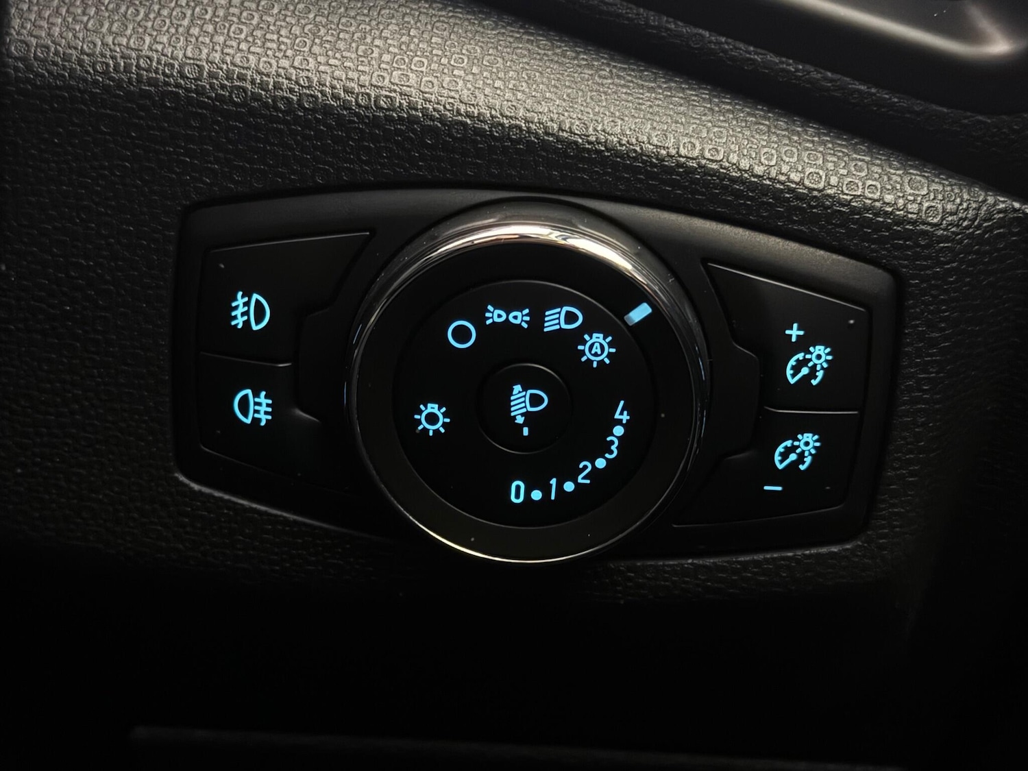 Used Ford Ecosport 2018 for sale - 77246270: Photo 25