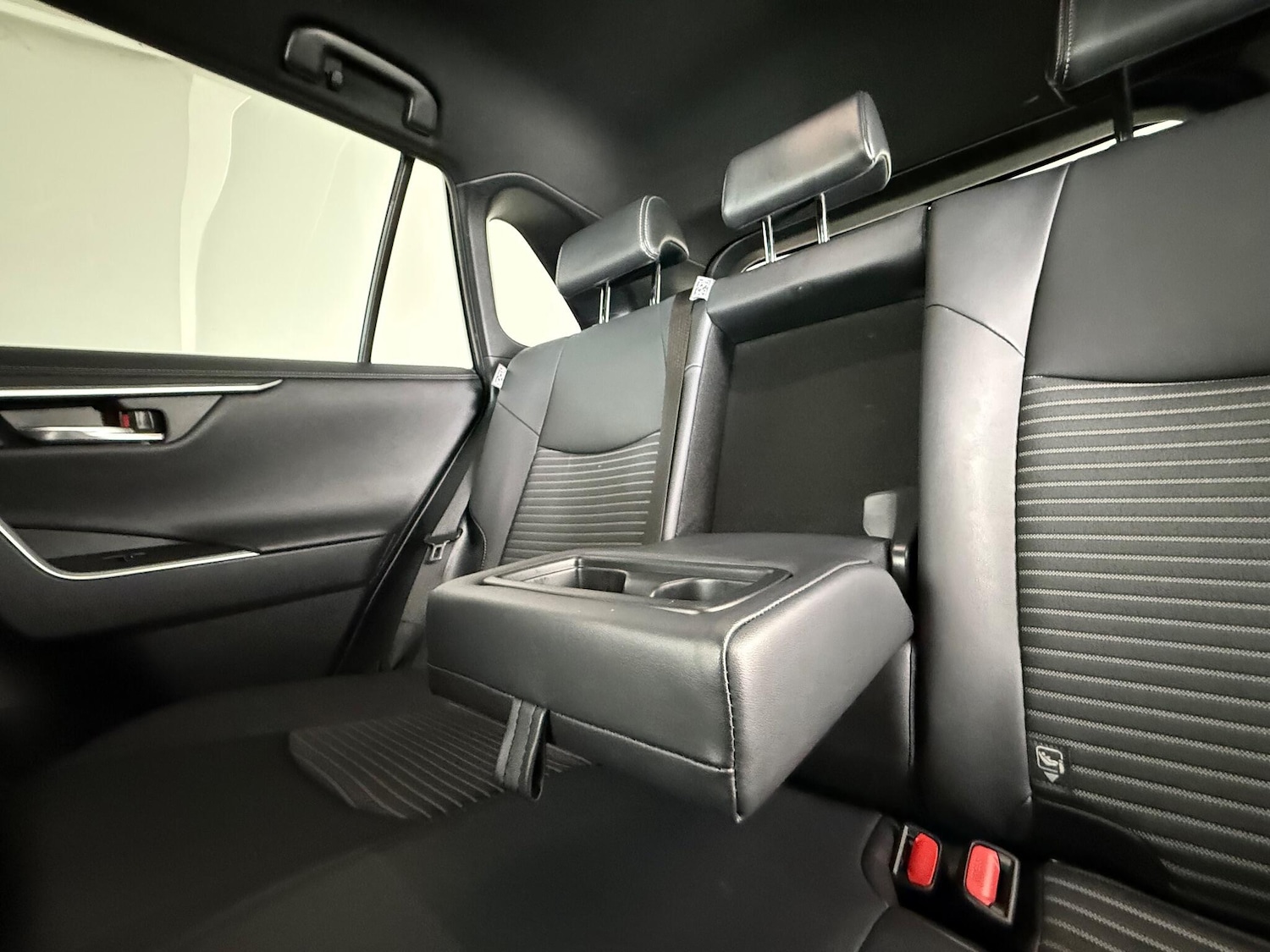 Used Toyota RAV4 2022 for sale - 77216974: Photo 14