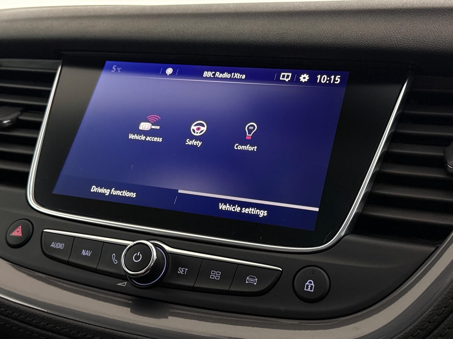 Used Vauxhall Grandland X 2018 for sale - 77222279: Photo 25