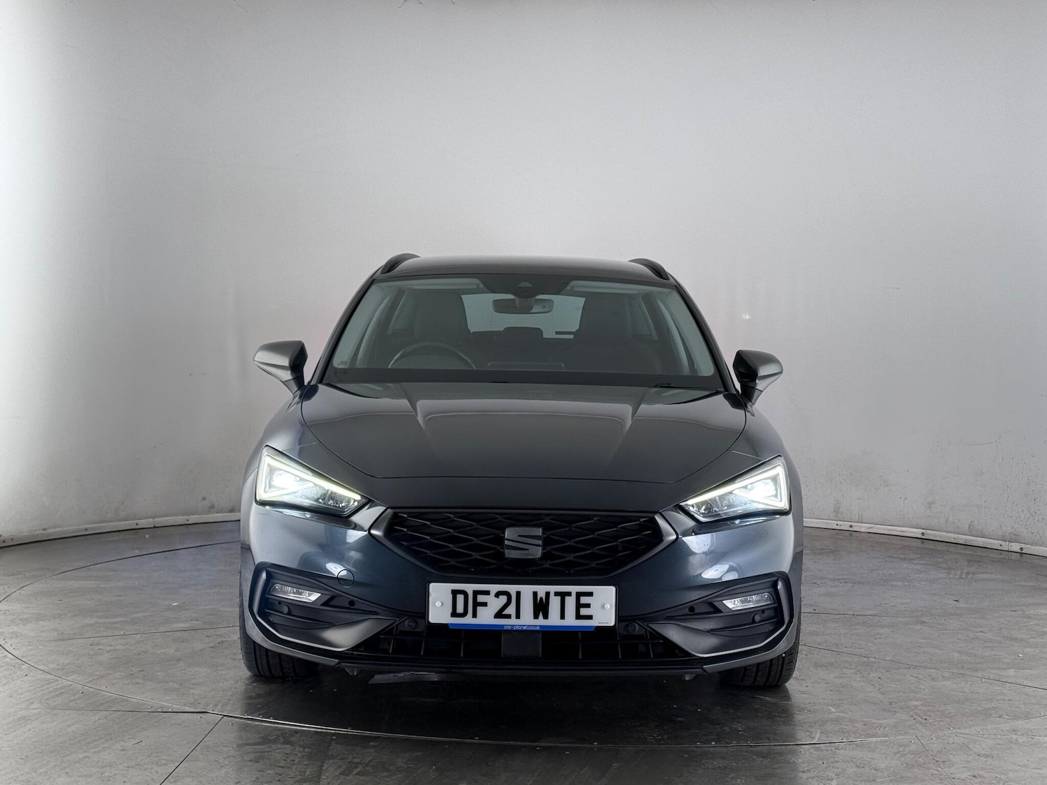 Used SEAT Leon 2021 for sale - 77222446: Photo 2