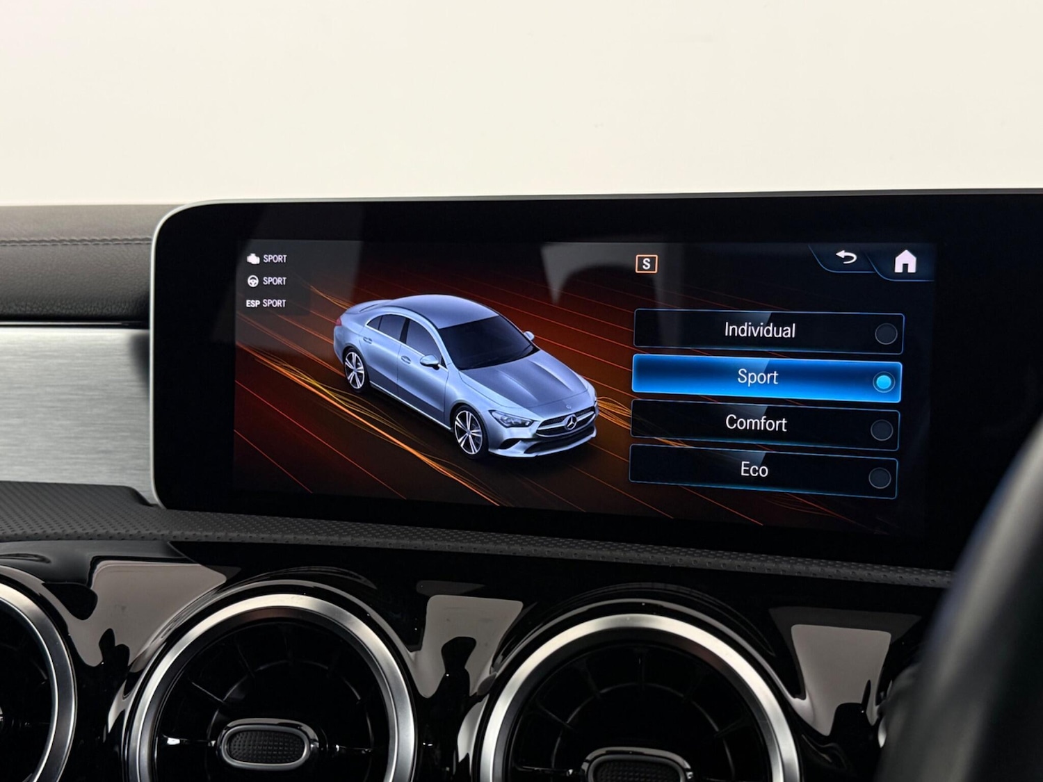 Used Mercedes-Benz CLA 2019 for sale - 77599206: Photo 25