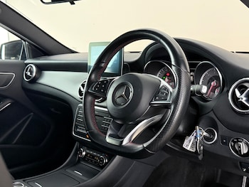 Used Mercedes-Benz GLA 2017 for sale - 79202783: Photo