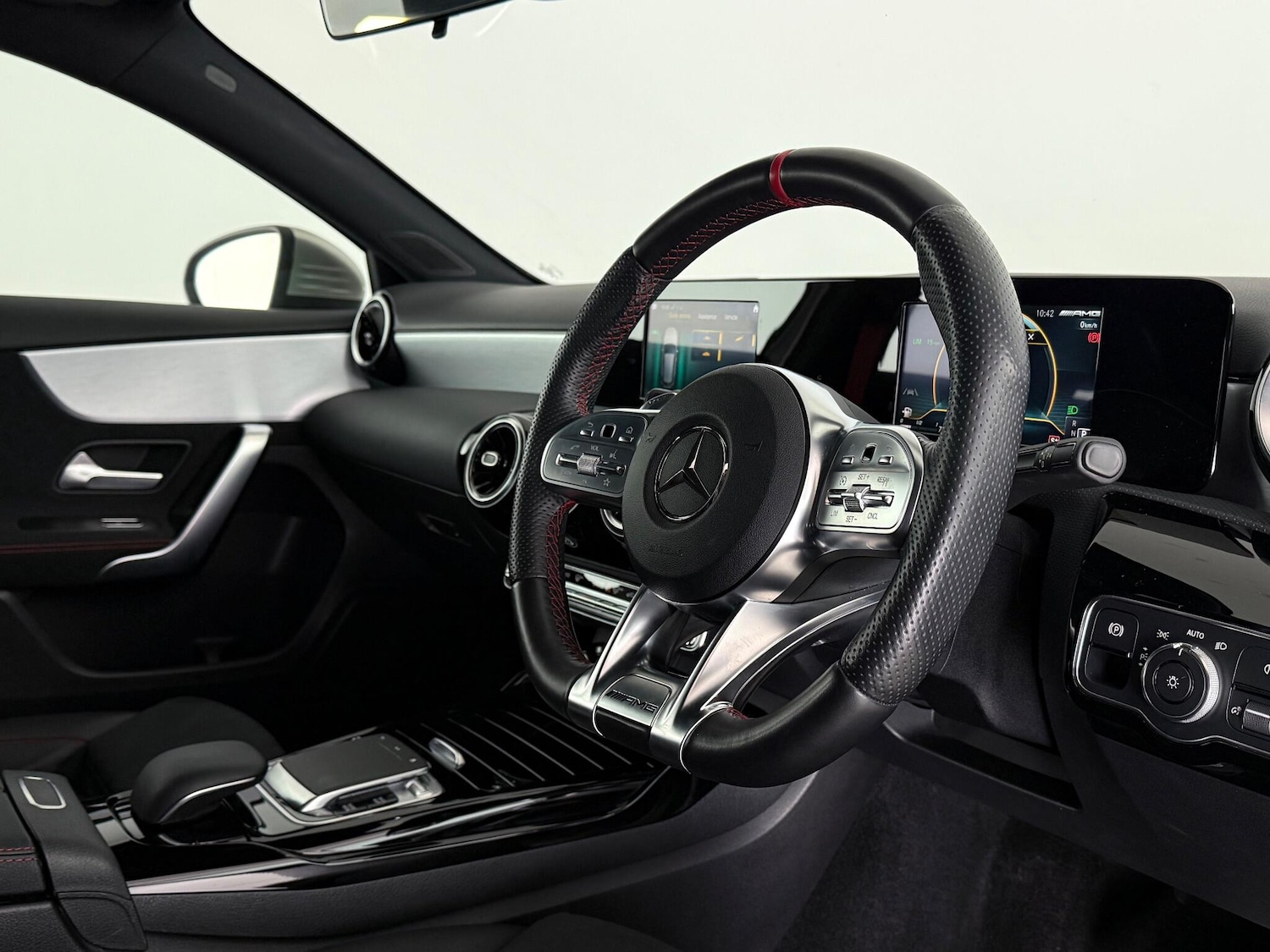 Used Mercedes-Benz A-Class 2019 for sale - 77222631: Photo 16