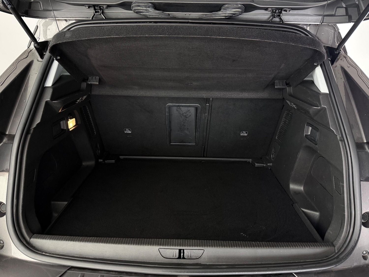 Used Vauxhall Grandland X 2021 for sale - 77260576: Photo 10